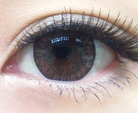 adult-eyemake-color-contacts09